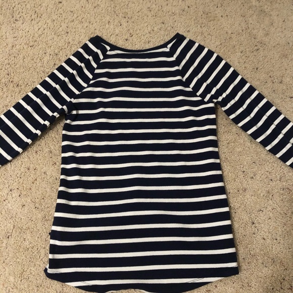 old navy crew neck - Picture 2 of 3